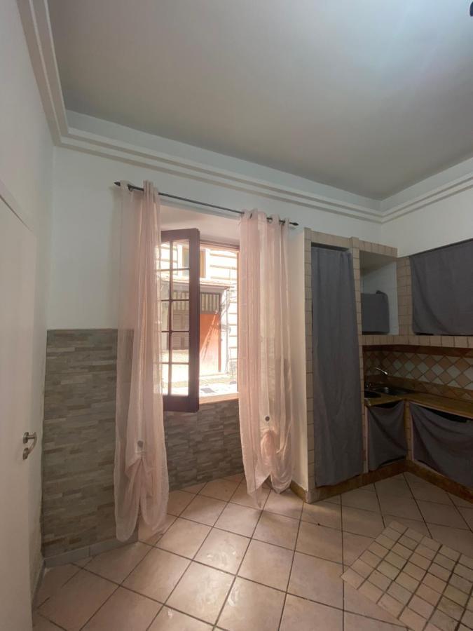 Апартаменты La Casa Di Ciccio Неаполь Экстерьер фото